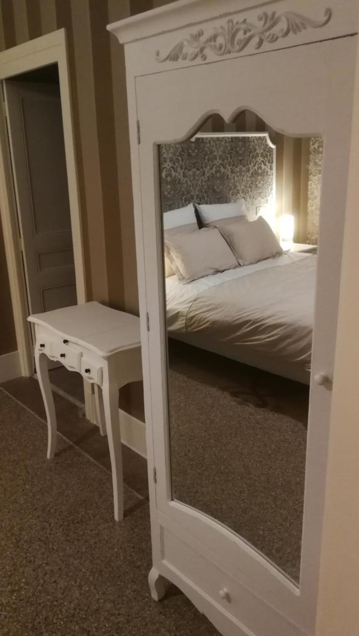 Les Chambres Du Foulot Бон Екстериор снимка